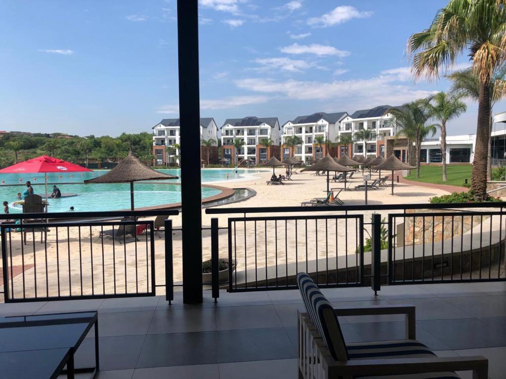 The Blyde Crystal Lagoon Riverwalk Estate Pretoria Exterior photo