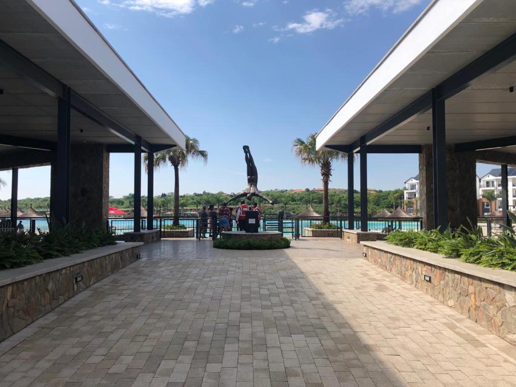 The Blyde Crystal Lagoon Riverwalk Estate Pretoria Exterior photo