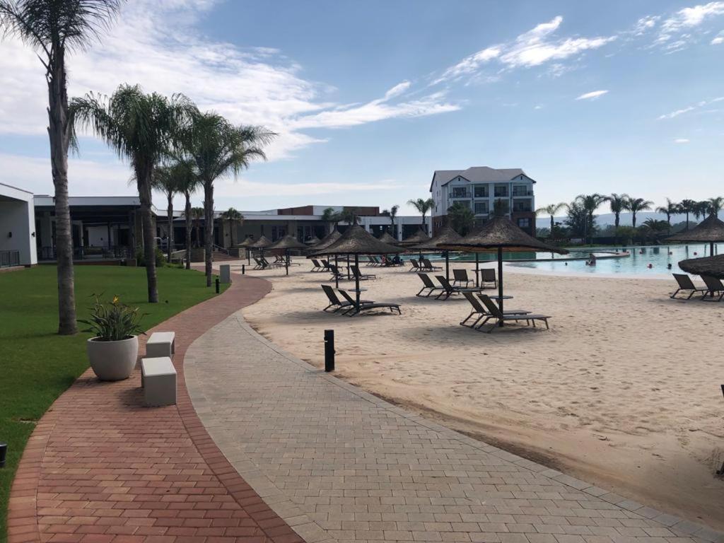 The Blyde Crystal Lagoon Riverwalk Estate Pretoria Exterior photo