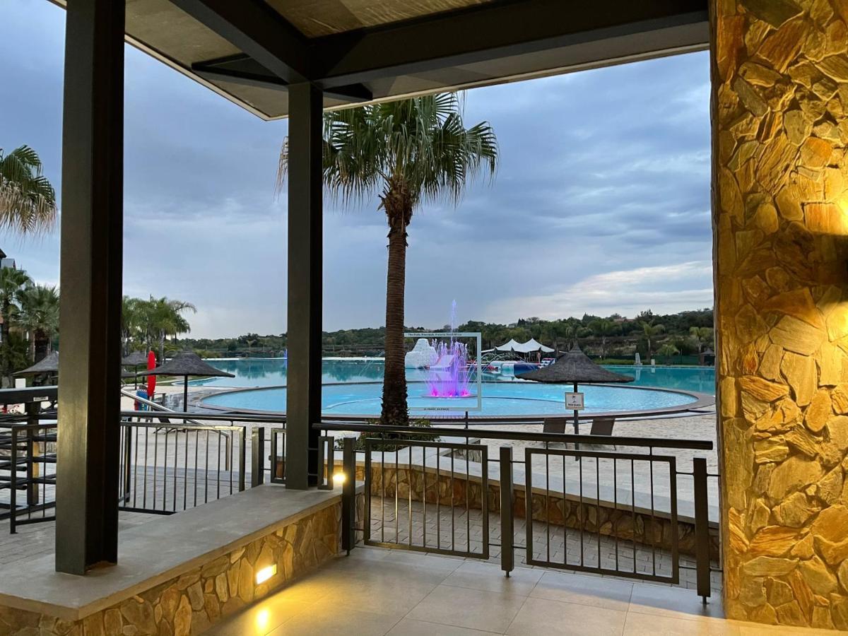 The Blyde Crystal Lagoon Riverwalk Estate Pretoria Exterior photo