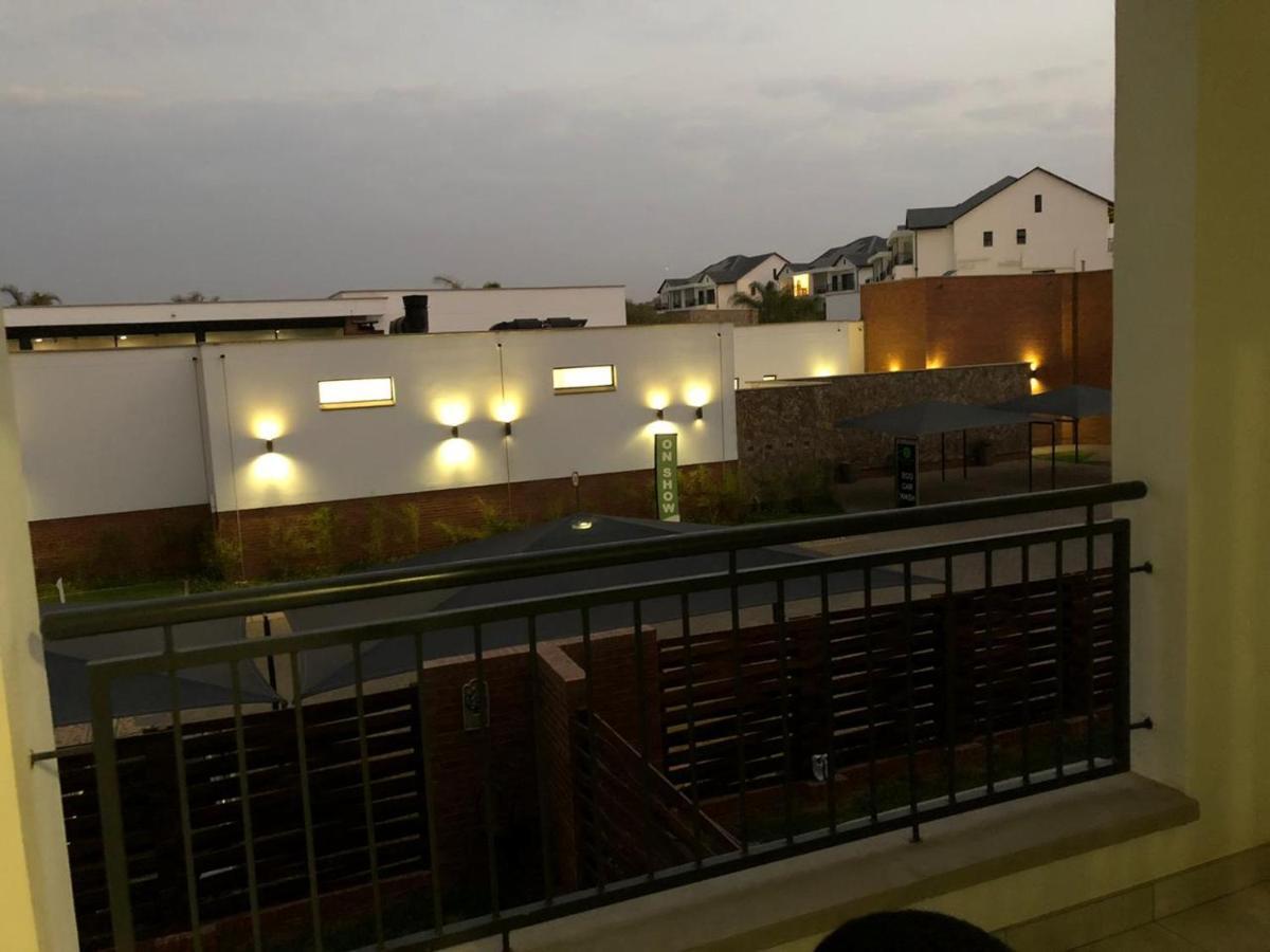 The Blyde Crystal Lagoon Riverwalk Estate Pretoria Exterior photo
